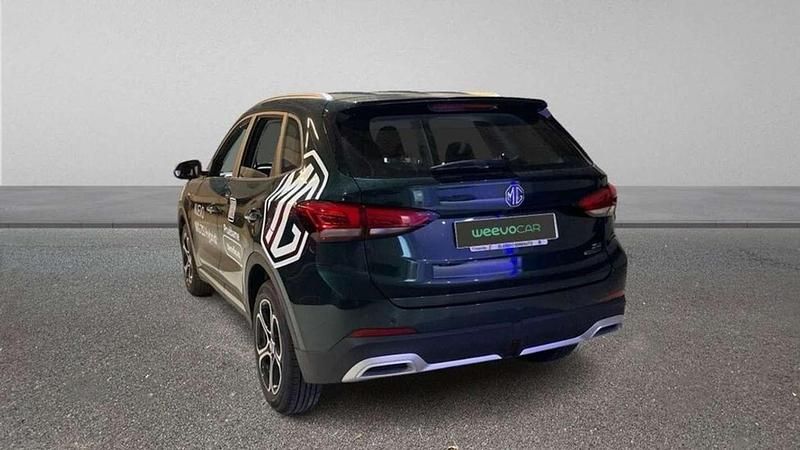 Usado MG ZS Comfort 199 CV (146 kW) 2025 Verde Berlina