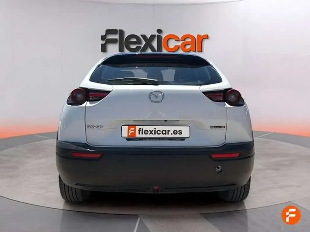 Usado Mazda MX30 Ad'Vantage 170 CV (125 kW) 2024 Blanco SUV