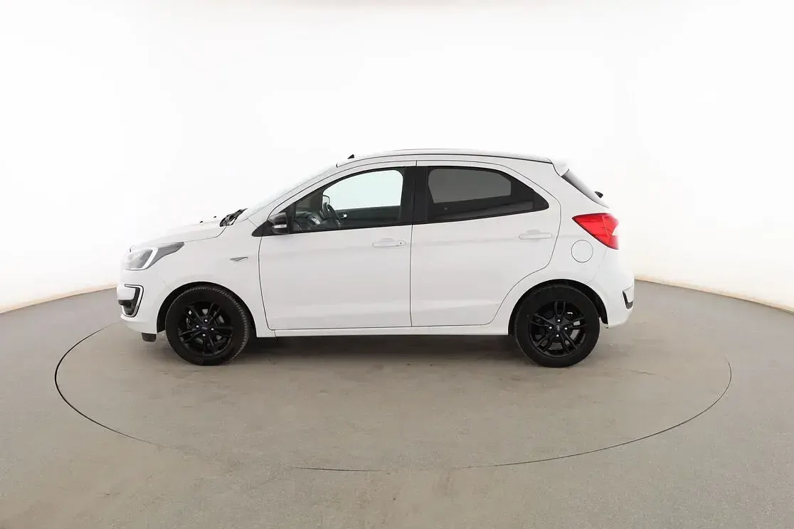 Usado Ford Ka Plus 86 CV (63 kW) 2019 Blanco Utilitario
