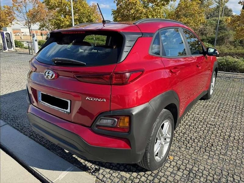 Usado Hyundai Kona 120 CV (88 kW) 2019 Burdeos SUV