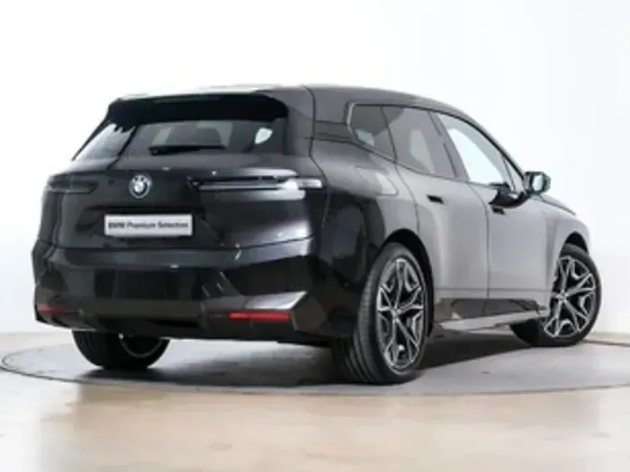 Usado BMW iX Comfort Edition 239 kW (326 CV) 2025 Gris SUV