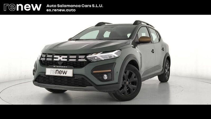 Usado Dacia Sandero Extreme 100 CV (73 kW) 2025 Verde Berlina