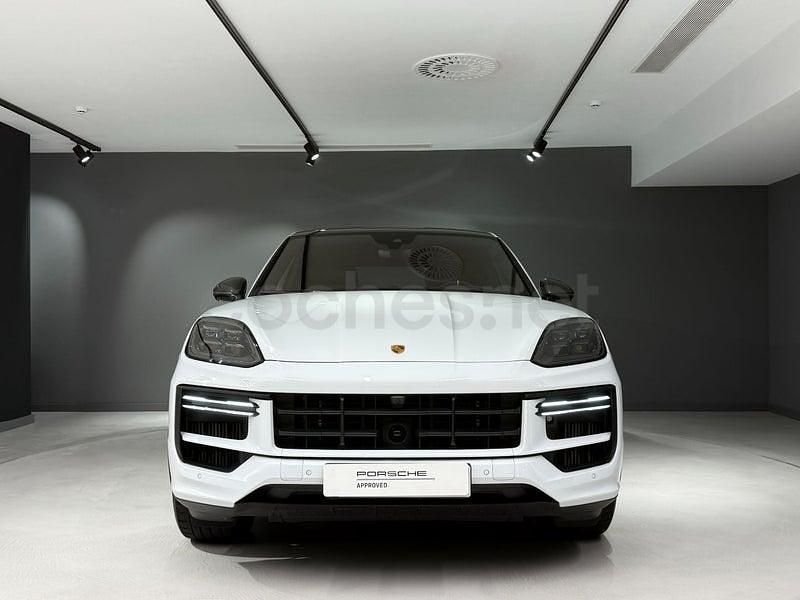 Usado Porsche Cayenne Turbo E-Hybrid 739 CV (543 kW) 2024 Blanco SUV