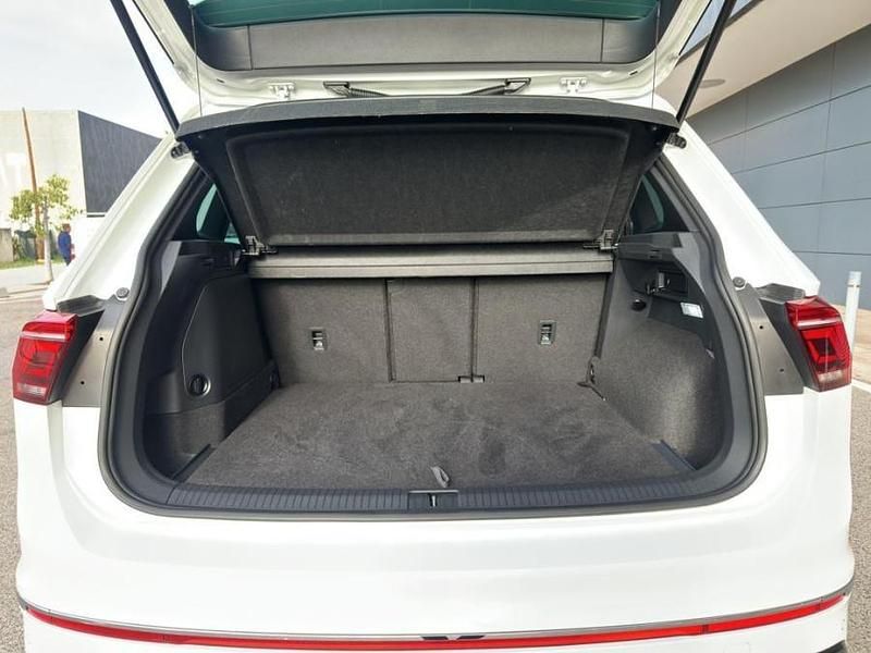 Usado VW Tiguan R-line 245 CV (180 kW) 2024 SUV