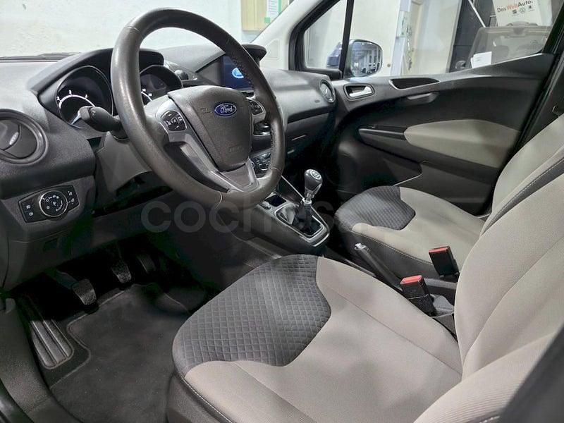 Usado Ford Tourneo Courier Trend 100 CV (73 kW) 2020 Azul Monovolumen