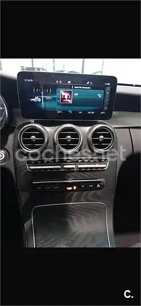 Usado Mercedes C220 194 CV (142 kW) 2019 Gris / plata Coupe