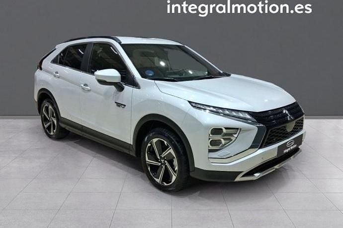 Usado Mitsubishi Eclipse Cross 187 CV (137 kW) 2025 SUV