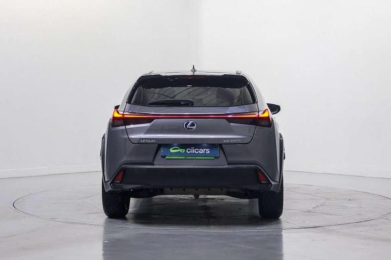 Usado Lexus UX 250h Business Edition 184 CV (135 kW) 2021 Gris SUV