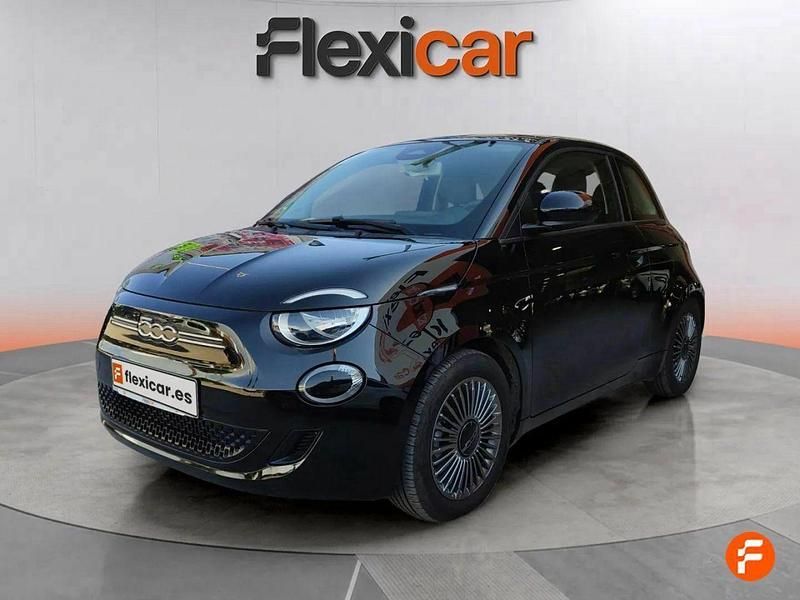 Usado Fiat 500e Icon 86 kW (118 CV) 2022 Negro Utilitario