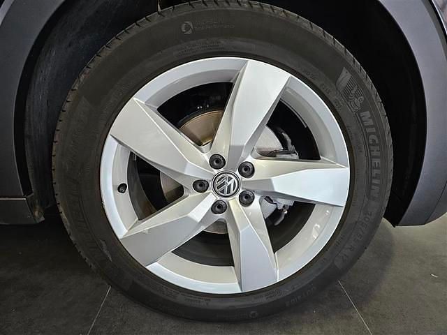 Usado VW T-Cross Sportline 115 CV (84 kW) 2020 Negro SUV