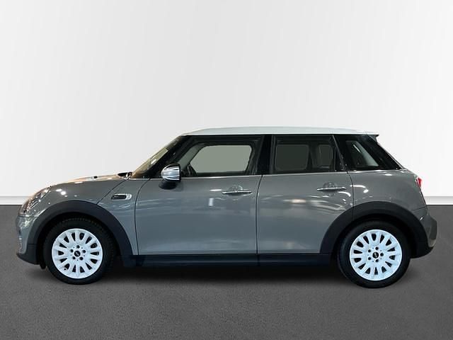 Usado Mini Cooper 136 CV (100 kW) 2015 Gris Utilitario