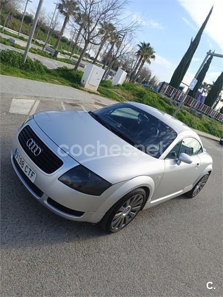 Usado Audi TT 180 CV (132 kW) 2004 Gris / plata Coupe