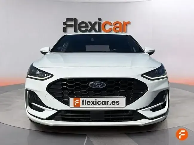 Usado Ford Focus ST-Line X 125 CV (91 kW) 2022 Blanco Berlina