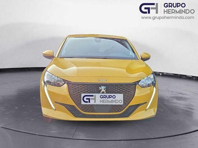 Usado Peugeot e-208 Allure 100 kW (136 CV) 2020 Amarillo Utilitario
