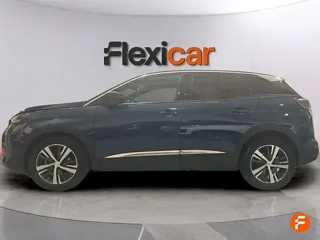 Usado Peugeot 3008 Allure 130 CV (95 kW) 2024 Blanco SUV
