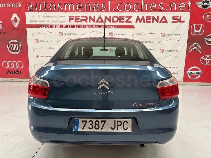 Usado Citroën C-Elysee I PureTech 82 CV (60 kW) 2016 Azul Berlina