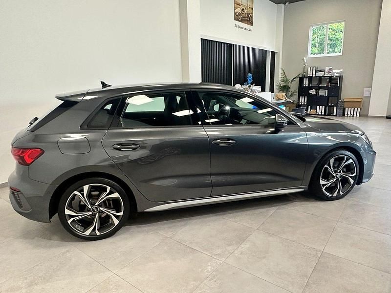 Usado Audi A3 S-Line 150 CV (110 kW) 2021 Gris