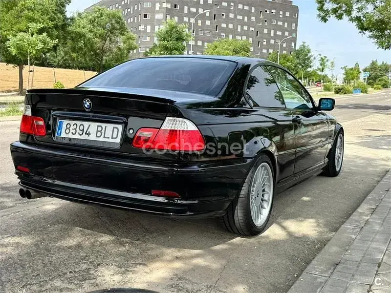 Usado BMW 325 192 CV (141 kW) 2001 Negro Coupe