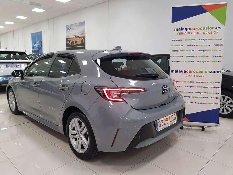 Usado Toyota Corolla Active 122 CV (89 kW) 2021 Gris Utilitario