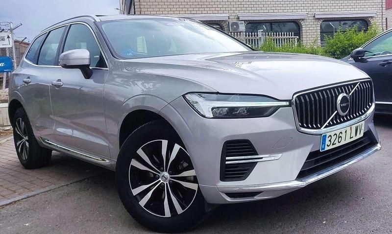 Begagnad Volvo XC60 Inscription 351 HK (258 kW) 2022 Grå SUV