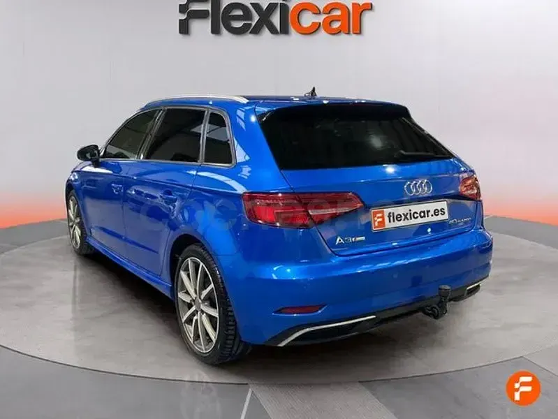 Usado Audi A3 204 CV (150 kW) 2020 Azul Berlina
