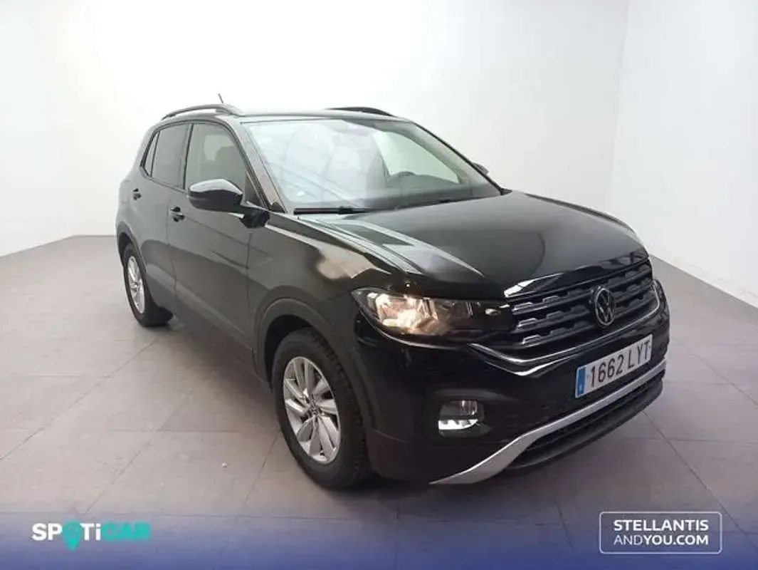 Usado VW T-Cross Advance 110 CV (80 kW) 2022 Negro SUV