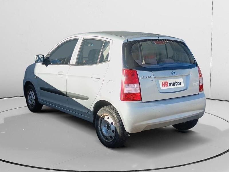 Usado Kia Picanto LX 61 CV (44 kW) 2005 Gris Utilitario