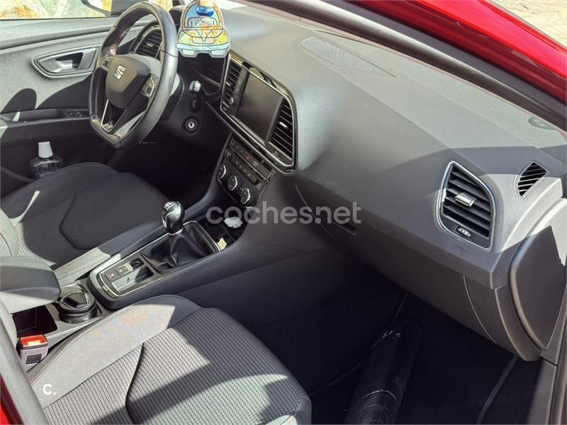 Usado Seat Leon ST FR 184 CV (135 kW) 2018 Rojo Familiar