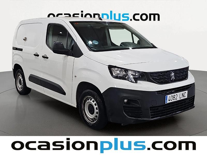 Usado Peugeot Partner Premium 102 CV (75 kW) 2021 Blanco Monovolumen