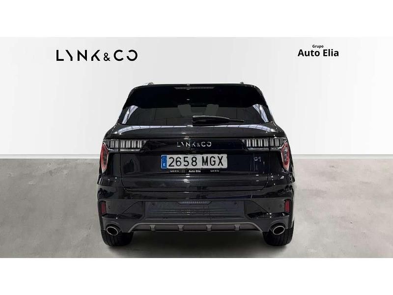 Usado Lynk & Co 01 261 CV (191 kW) 2023 Negro SUV