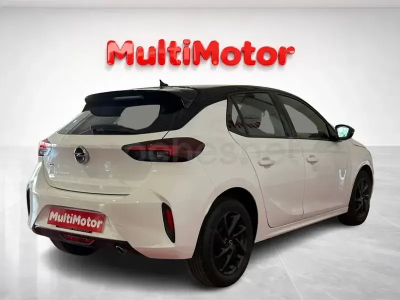 Usado Opel Corsa 100 CV (73 kW) 2023 Blanco Utilitario