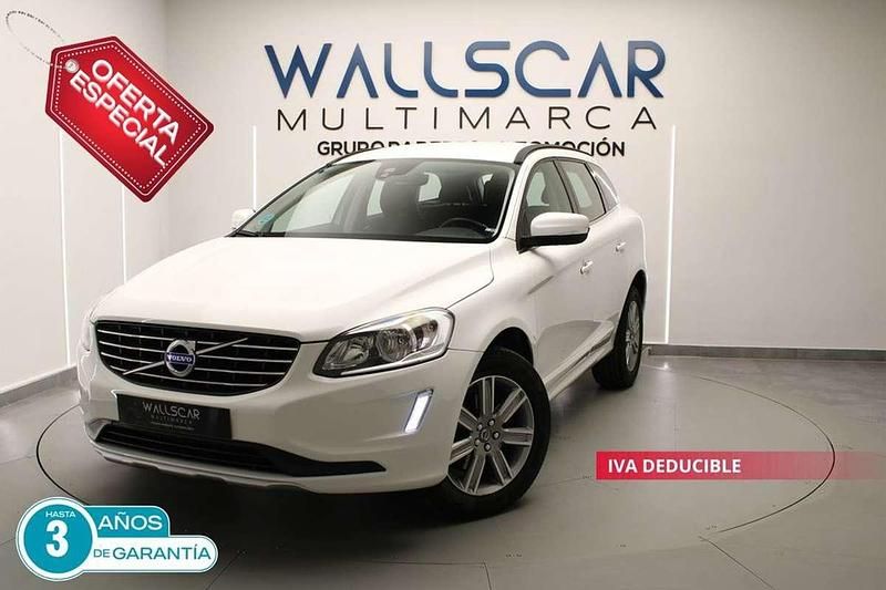 Blanco Usado 2016 Volvo XC60 R-Design Momentum SUV | 15.980 € (Buen precio) - Imagen 1/4