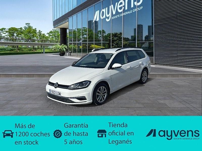 Blanco Usado 2020 VW Golf VII Advance Familiar | 15.600 € (Precio justo) - Imagen 1/4
