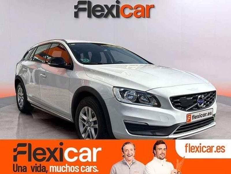 Blanco Usado 2018 Volvo V60 CC Familiar | 14.990 € (Super precio) - Imagen 1/4