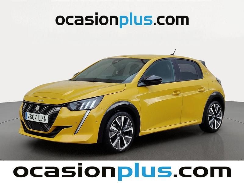 Amarillo Usado 2022 Peugeot 208 GT Utilitario | 15.446 € (Precio justo) - Imagen 1/4