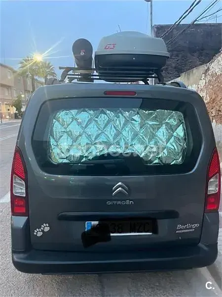 Usado Citroën Berlingo 90 CV (66 kW) 2014 Gris / plata Monovolumen