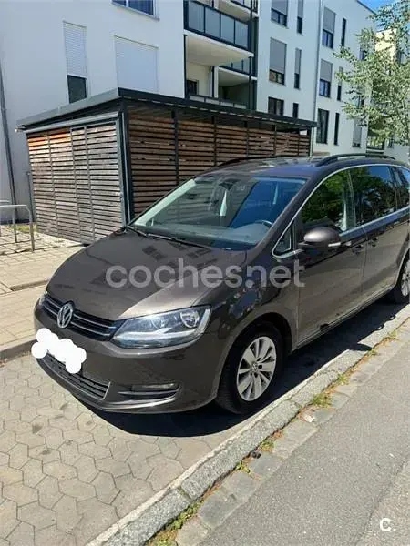 Usado VW Sharan Sport 140 CV (102 kW) 2014 Gris / plata Monovolumen