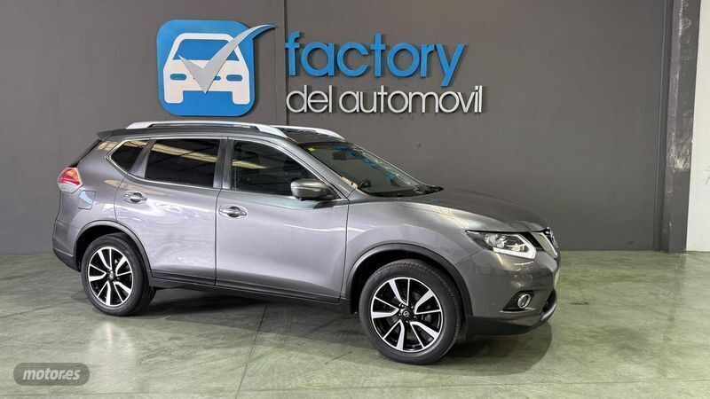 Usado Nissan X-Trail N-Connecta 128 CV (94 kW) 2016 Gris SUV