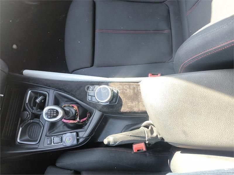 Begagnad BMW 118 Comfort Edition 143 HK (105 kW) 2012 Blå Halvkombi