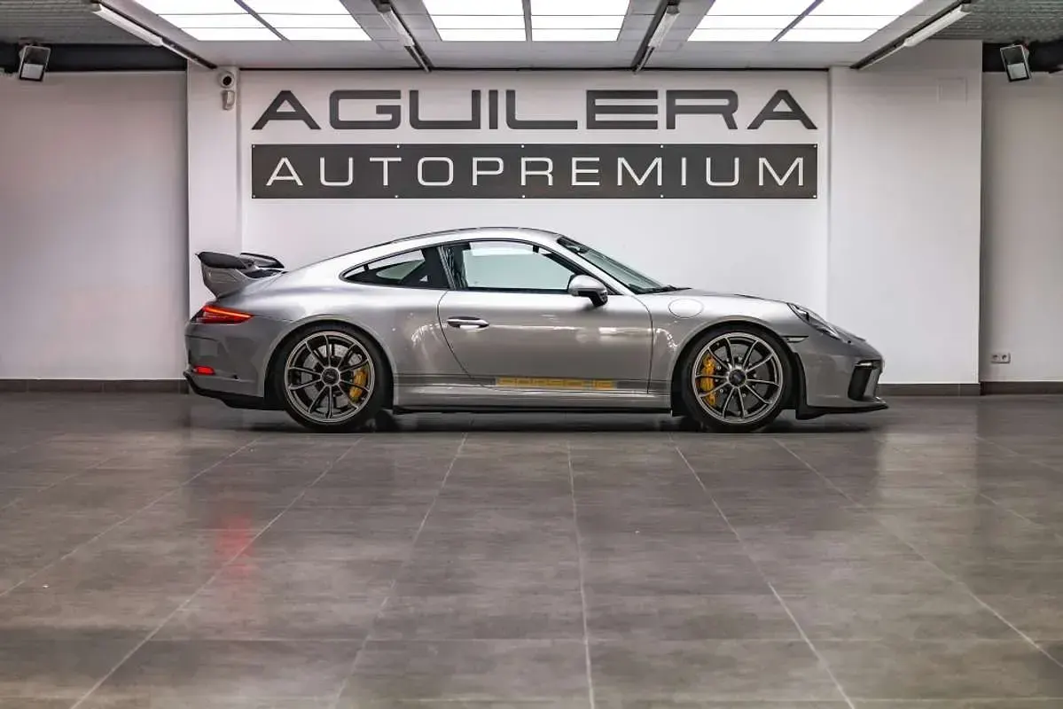 Usado Porsche 911 GT3 500 CV (367 kW) 2017 Plateado Coupe