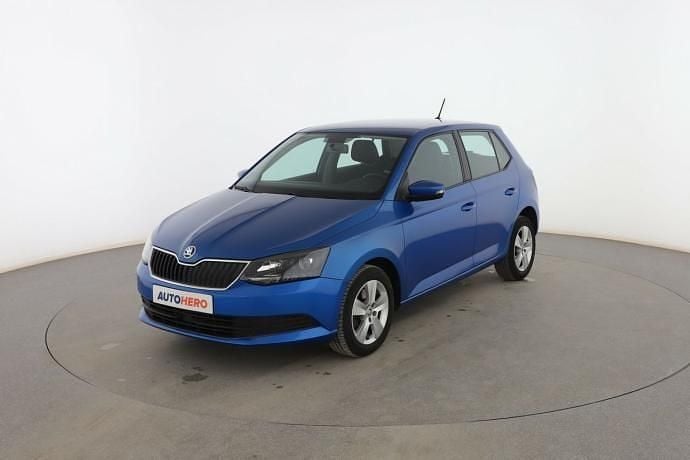 Azul Usado 2018 Skoda Fabia Ambition Berlina | 12.399 € (Precio justo) - Imagen 1/3