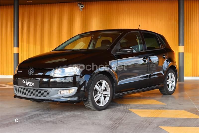 Negro Usado 2010 VW Polo Berlina | 4999 € (Buen precio) - Imagen 1/4