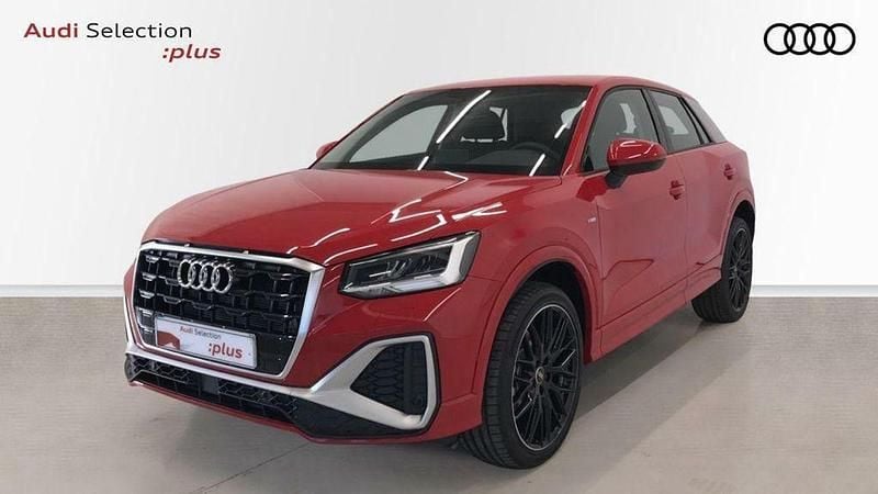 Usado Audi Q2 S-Line 150 CV (110 kW) 2022 Rojo SUV