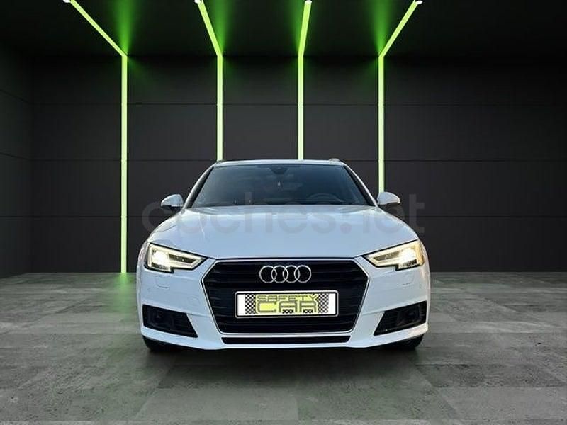 Usado Audi A4 190 CV (139 kW) 2018 Blanco Familiar