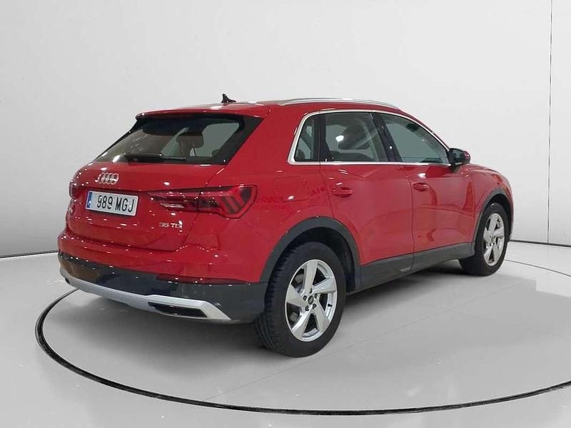 Usado Audi Q3 Advanced 151 CV (111 kW) 2023 Rojo SUV