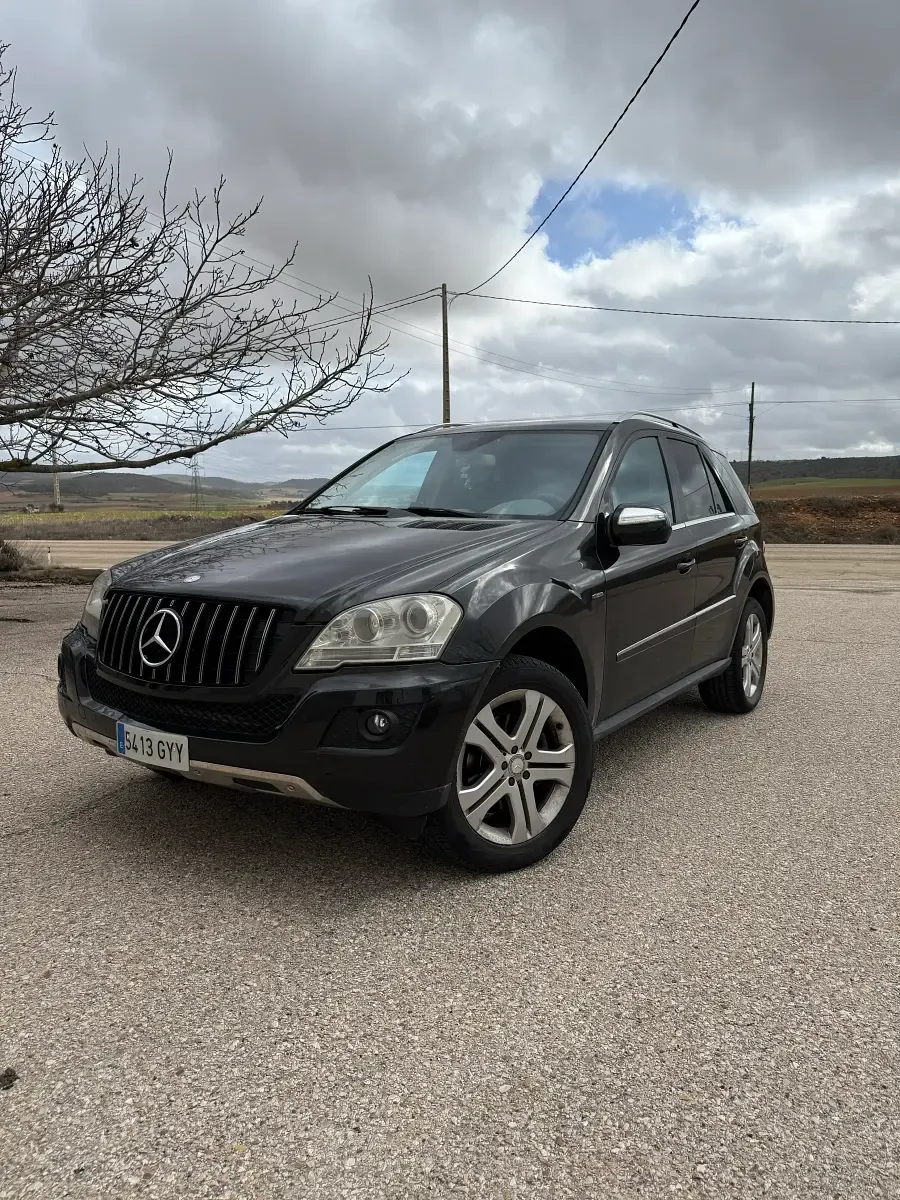 Usado Mercedes ML300 204 CV (150 kW) 2010 SUV