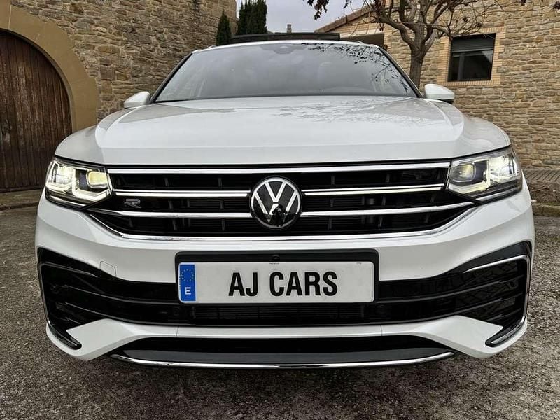 Usado VW Tiguan Allspace R-line 150 CV (110 kW) 2024 Blanco SUV