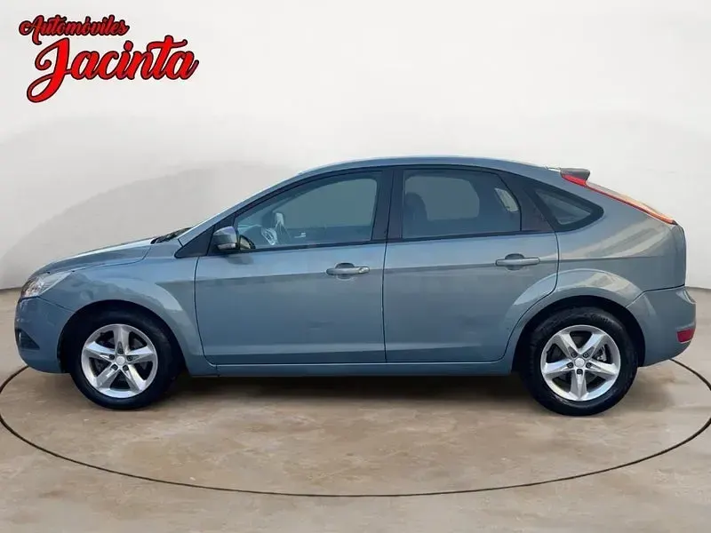 Usado Ford Focus Trend 115 CV (84 kW) 2008 Azul Berlina