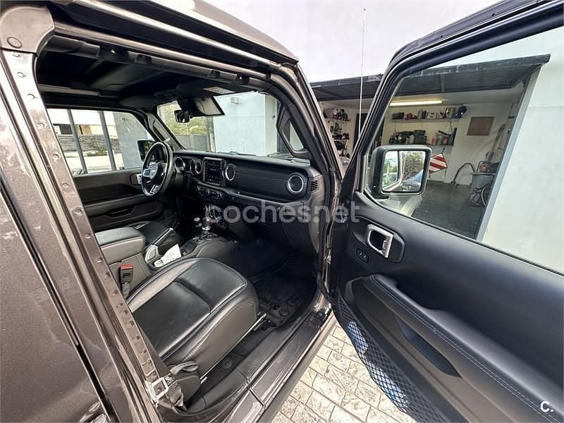 Usado Jeep Wrangler 381 CV (280 kW) 2021 Negro SUV