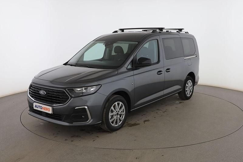 Gris Usado 2023 Ford Grand Tourneo Connect Titanium Monovolumen | 26.899 € (Precio justo) - Imagen 1/3